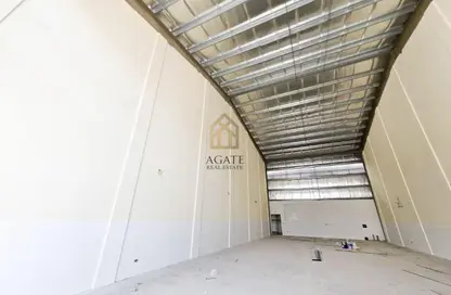 Warehouse - Studio - 1 Bathroom for rent in Sitra - Central Governorate