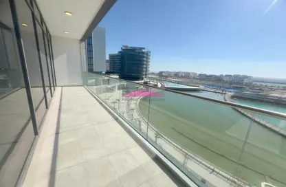 Balcony image for: Apartment - 3 Bedrooms - 3 Bathrooms for sale in Canal View - Dilmunia Island - Muharraq Governorate, Image 1