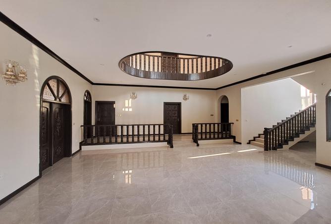 972224 - Property Image 2