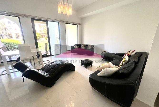 951901 - Property Image 2