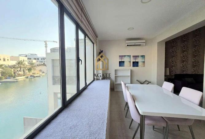 975220 - Property Image 2