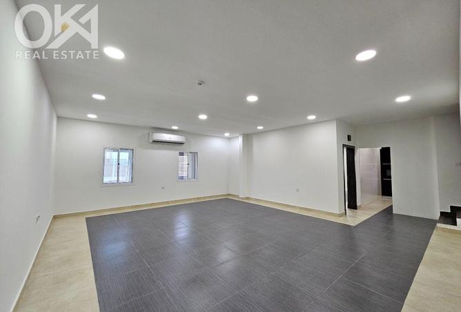 959989 - Property Main Image