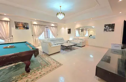 Apartment - 2 Bedrooms - 3 Bathrooms for rent in Bu Ashira - Capital Governorate