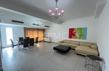 شقة - 2 غرف نوم - 2 حمامات للايجار في سار - المحافظة الشمالية