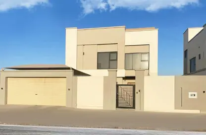 فيلا - 4 غرف نوم - 5 حمامات للبيع في دمستان - المحافظة الشمالية