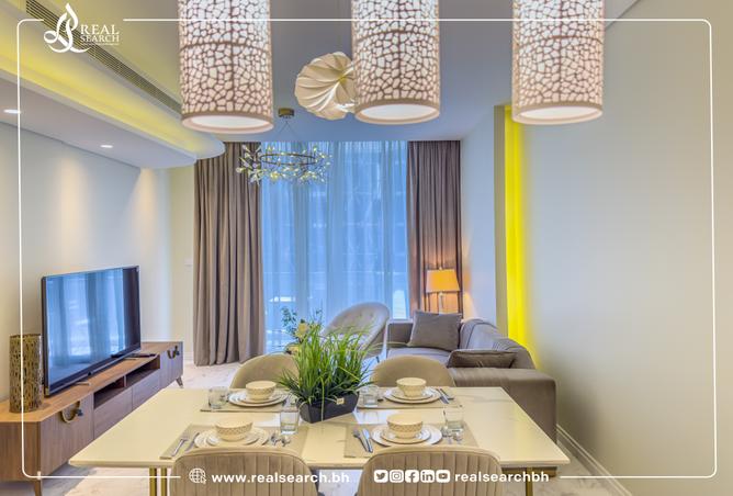 956063 - Property Image 2