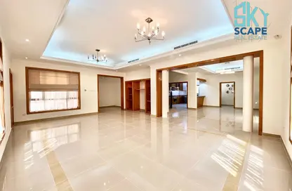 فيلا - 3 غرف نوم - 3 حمامات للايجار في الجنبية - المحافظة الشمالية