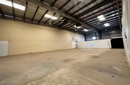 Warehouse - Studio - 1 Bathroom for rent in Hidd - Muharraq Governorate