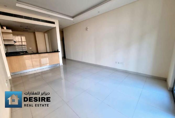 962426 - Property Image 2