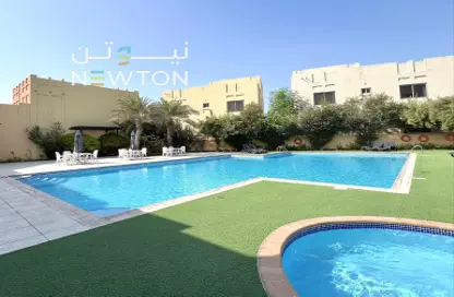Villa - 4 Bedrooms - 5 Bathrooms for rent in Janabiya - Northern Governorate