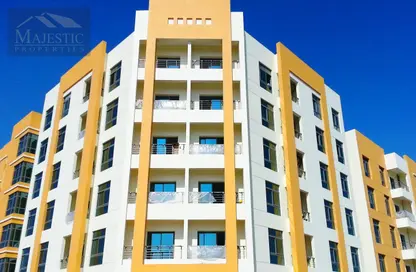 Apartment - 4 Bedrooms - 4 Bathrooms for sale in Isa Town - Central Governorate