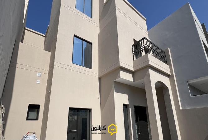 972316 - Property Image 2