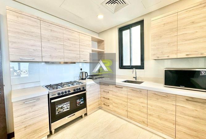 952603 - Property Image 2