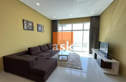 Living Room image for: Apartment - 3 Bedrooms - 2 Bathrooms for rent in Amwaj Avenue - Amwaj Islands - Muharraq Governorate, Image 1