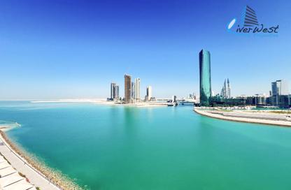 Penthouse - 3 Bedrooms - 4 Bathrooms for rent in Reef Island - Capital Governorate