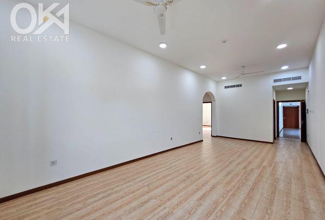 966927 - Property Image 2