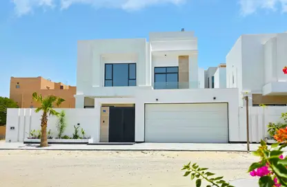 فيلا - 5 غرف نوم - 6 حمامات للبيع في سار - المحافظة الشمالية