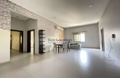 Apartment - 2 Bedrooms - 3 Bathrooms for sale in Tubli - Central Governorate