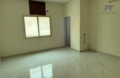 شقة - 2 غرف نوم - 2 حمامات للايجار في السلمانية - المنامة - محافظة العاصمة