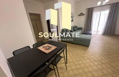 شقة - 2 غرف نوم - 2 حمامات للايجار في شارع المعارض - الحورة - محافظة العاصمة