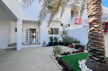 Villa - 4 Bedrooms - 3 Bathrooms for rent in Budaiya - Northern Governorate