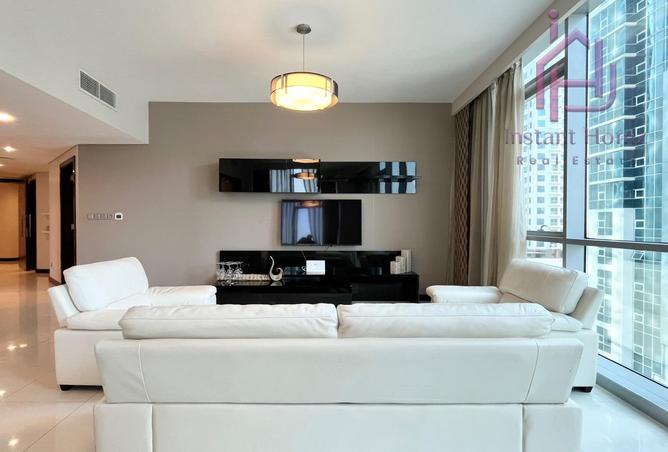 989211 - Property Image 2