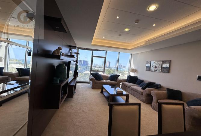 967196 - Property Image 3