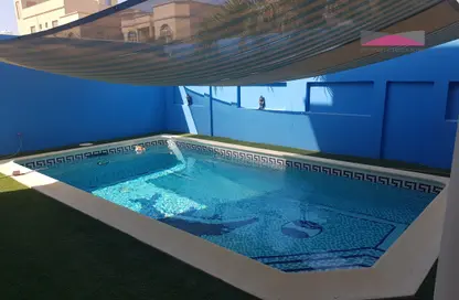فيلا - 4 غرف نوم - 4 حمامات للايجار في الزنج - المنامة - محافظة العاصمة