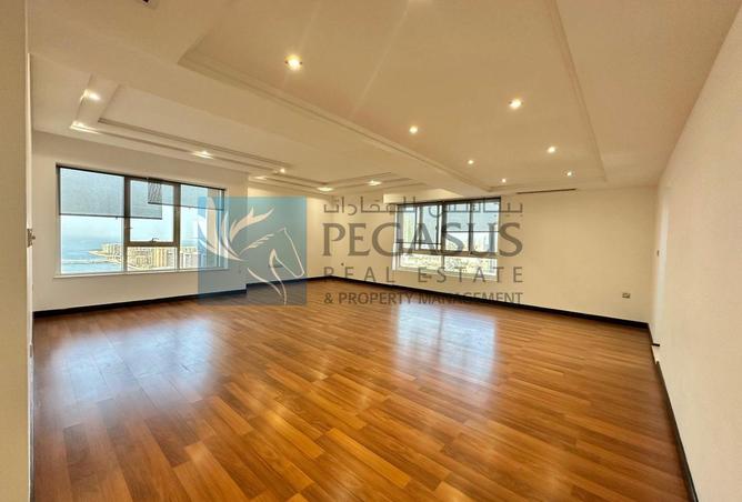 985521 - Property Main Image