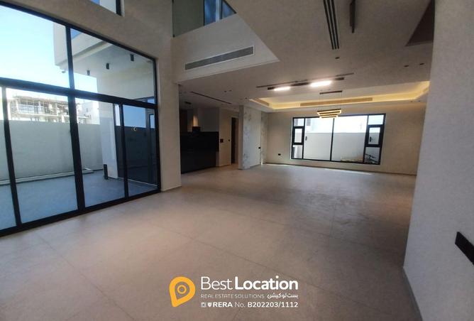 960450 - Property Image 3