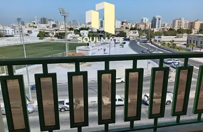 Apartment - 2 Bedrooms - 2 Bathrooms for rent in Um Al Hasam - Manama - Capital Governorate
