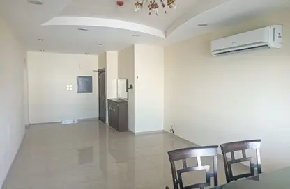 Apartment - 1 Bedroom - 1 Bathroom for rent in Mahooz - Manama - Capital Governorate
