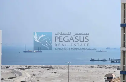 Apartment - 2 Bedrooms - 3 Bathrooms for sale in Al Juffair - Capital Governorate