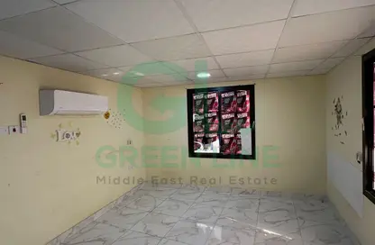 Apartment - Studio - 1 Bathroom for rent in Zinj - Manama - Capital Governorate