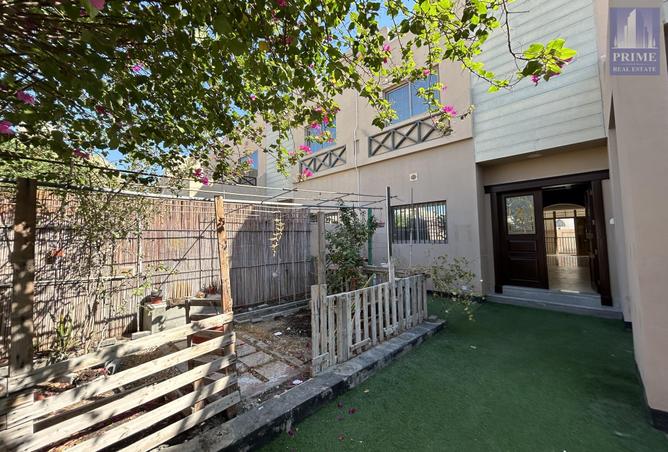 980658 - Property Image 2