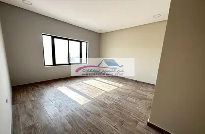 Apartment - 2 Bedrooms - 2 Bathrooms for rent in Hamad Town - Northern Governorate