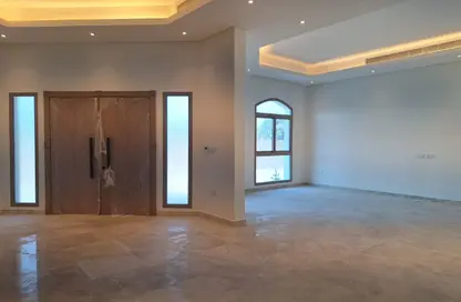 فيلا - 5 غرف نوم - 5 حمامات للايجار في سار - المحافظة الشمالية