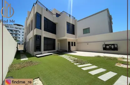 Villa - 7+ Bedrooms - 7+ Bathrooms for sale in Amwaj Islands - Muharraq Governorate