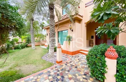 Outdoor House image for: Villa - 3 Bedrooms - 4 Bathrooms for rent in Jannusan - Northern Governorate, Image 1