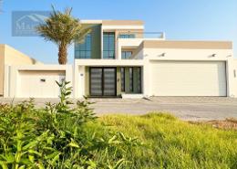 Villa - 6 bedrooms - 8 bathrooms for sale in Janabiya - Northern Governorate