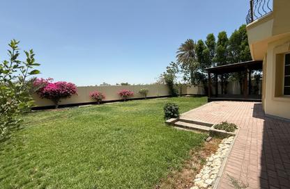 Villa - 4 Bedrooms - 3 Bathrooms for rent in Janabiya - Northern Governorate