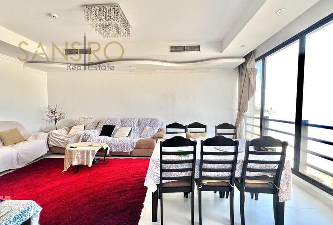 982553 - Property Image 2