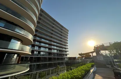 Apartment - 2 Bedrooms - 3 Bathrooms for rent in Hanging Garden - Dilmunia Island - Muharraq Governorate