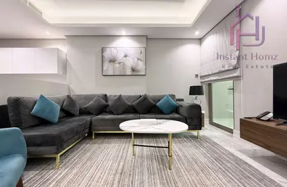 Apartment - 1 Bedroom - 2 Bathrooms for rent in Al Juffair - Capital Governorate