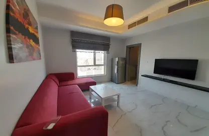 Living Room image for: Apartment - 1 Bedroom - 1 Bathroom for rent in Mahooz - Manama - Capital Governorate, Image 1