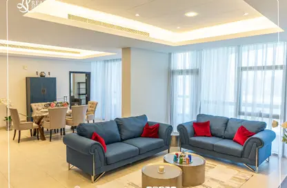 Penthouse - 4 Bedrooms - 5 Bathrooms for rent in Reef Island - Capital Governorate