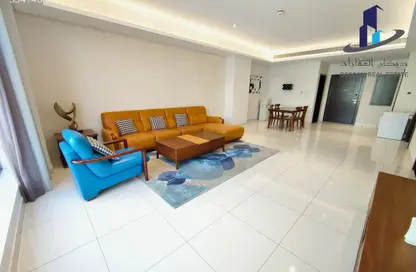 Apartment - 2 Bedrooms - 3 Bathrooms for rent in Al Juffair - Capital Governorate