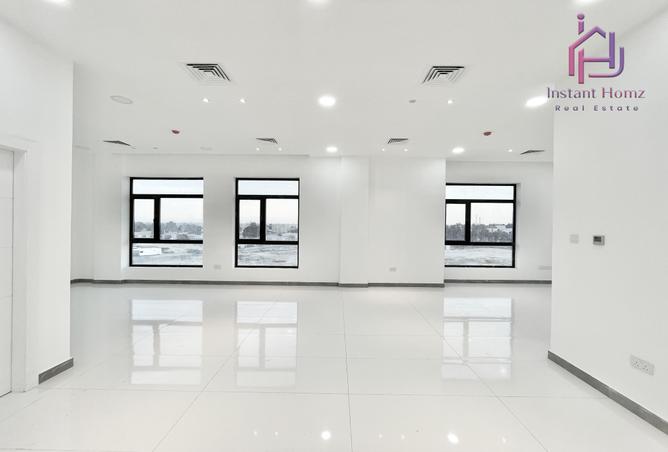 951826 - Property Image 2