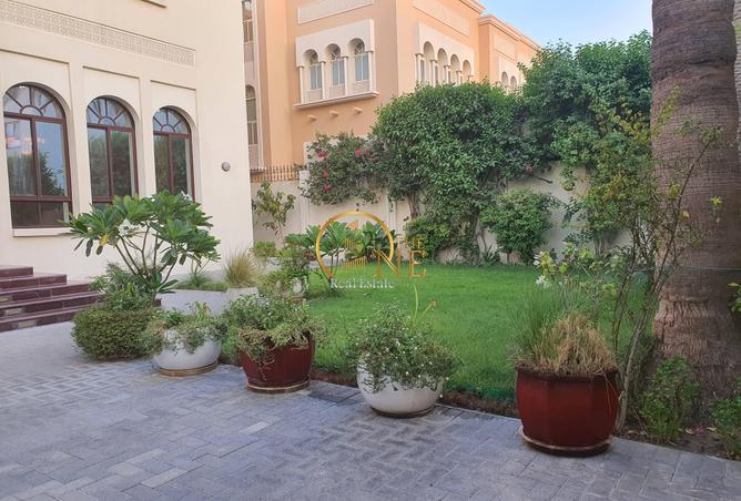954455 - Property Image 2