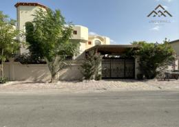 Villa - 3 bedrooms - 5 bathrooms for sale in Saraya 2 - Bu Quwah - Northern Governorate